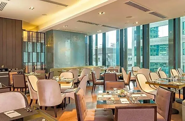 Oakwood Makati Avenue 호텔