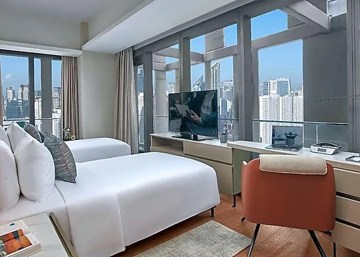 Oakwood Makati Avenue
